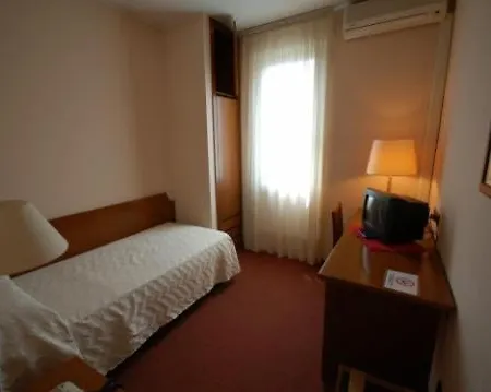 호텔 Ponte Vecchio 케르노비오